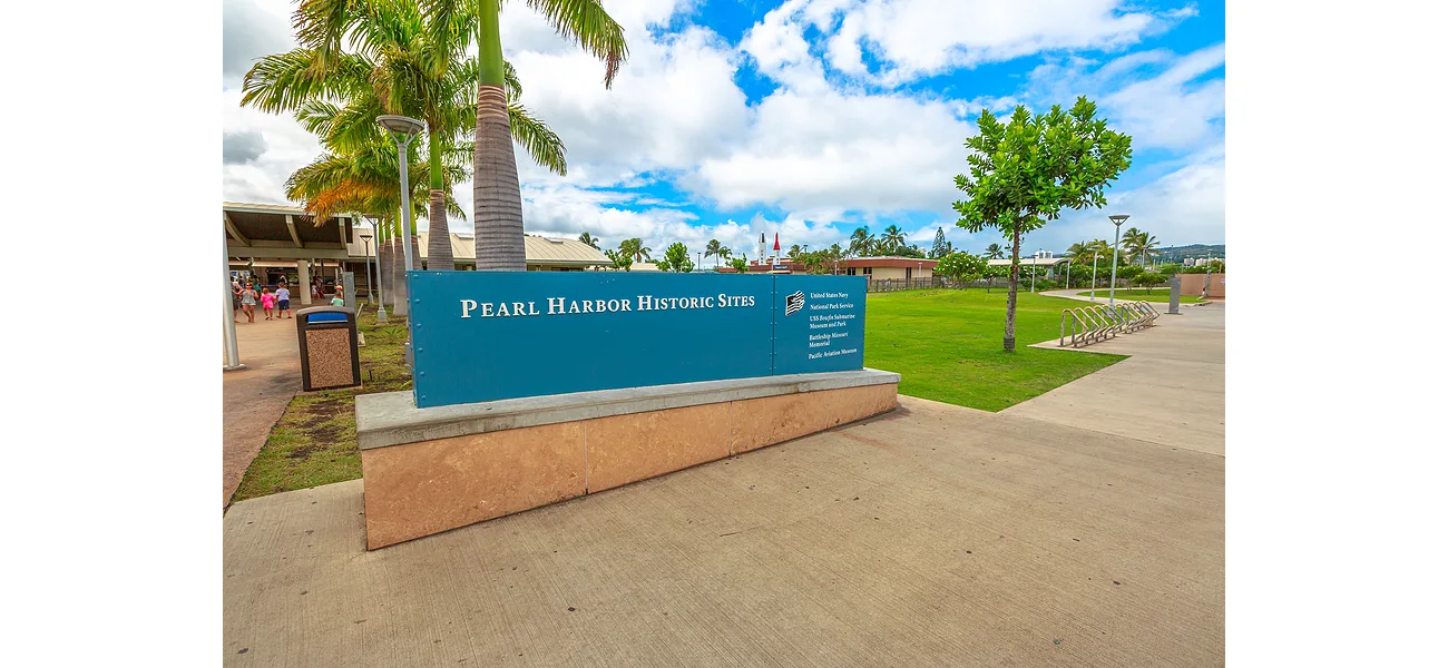 Considerations-When-Choosing-a-Pearl-Harbor-Tour