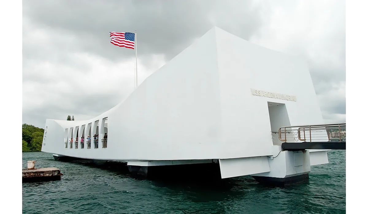 Arizona-Memorial